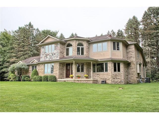 3172 Shadow Brook Ln