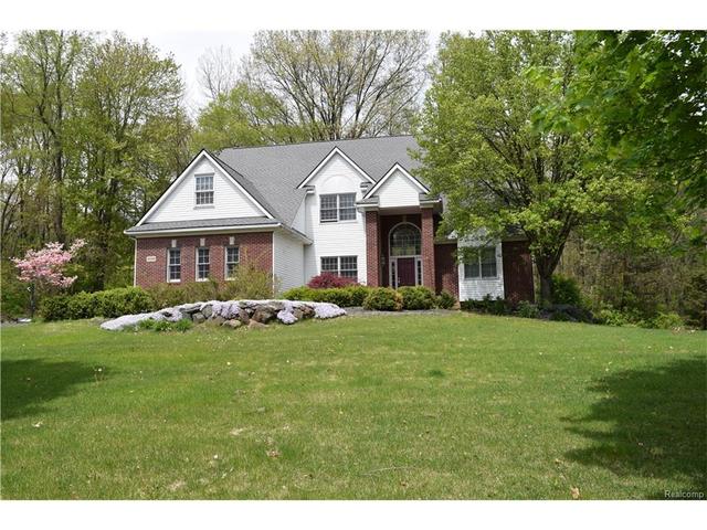 11175 Algonquin Dr