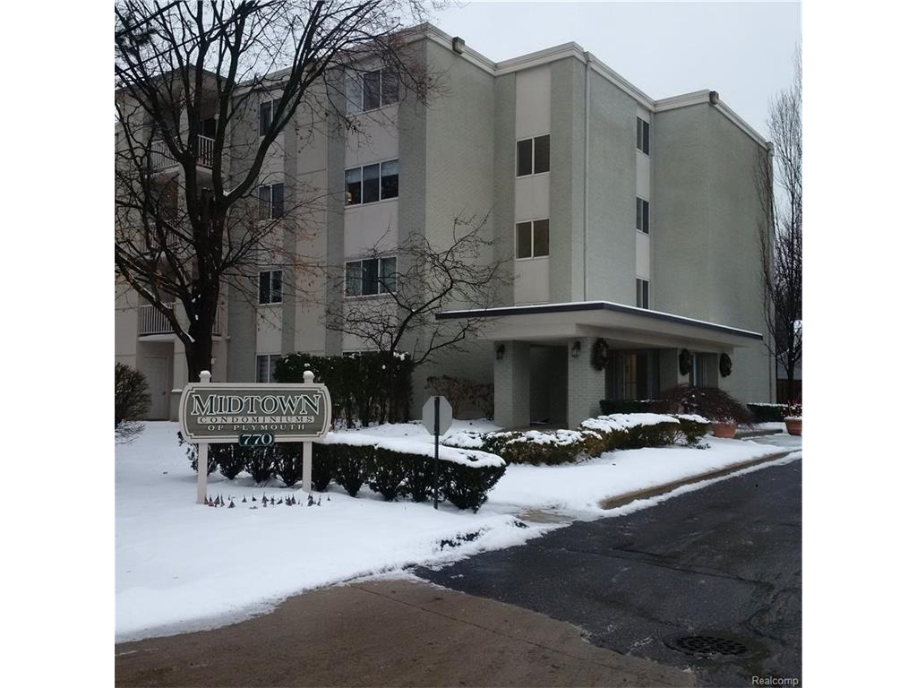 7010 Deerhurst S