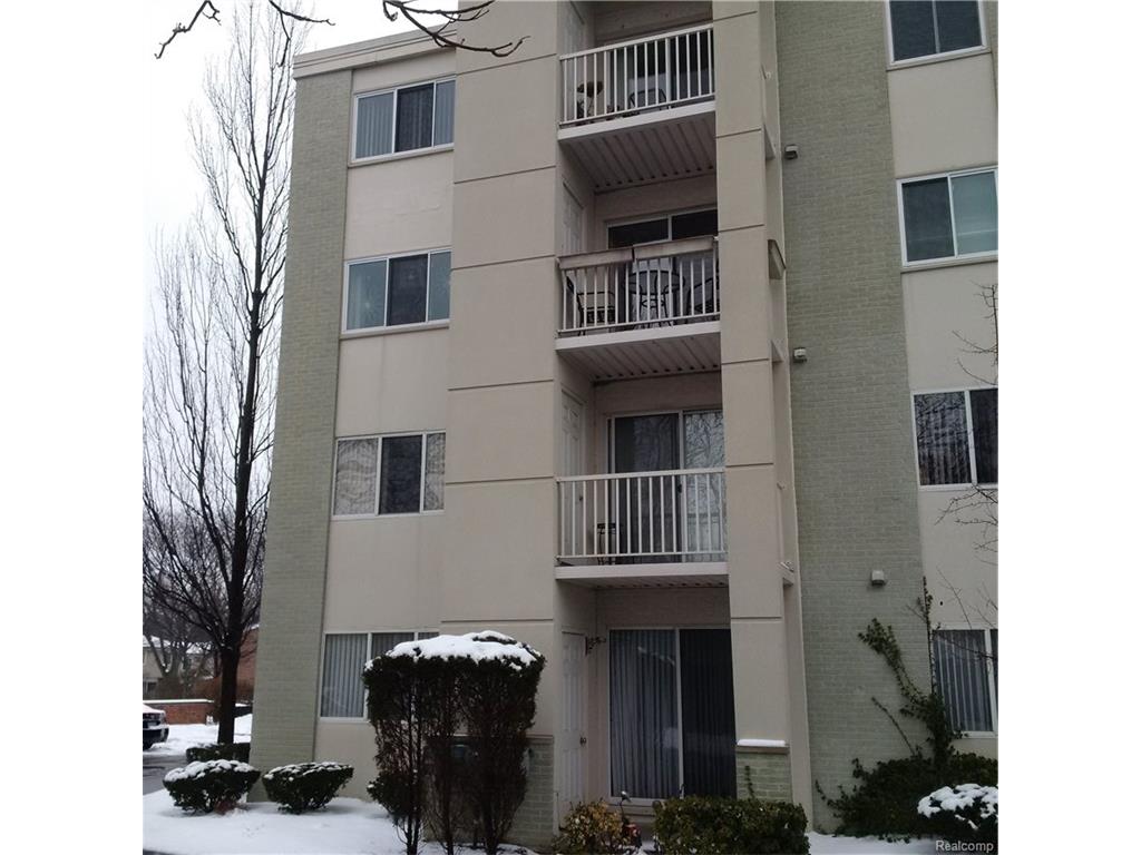 7010 Deerhurst S