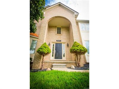 9071 Woodgrove