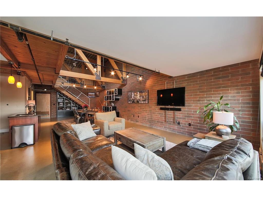 300 Hamilton St #308