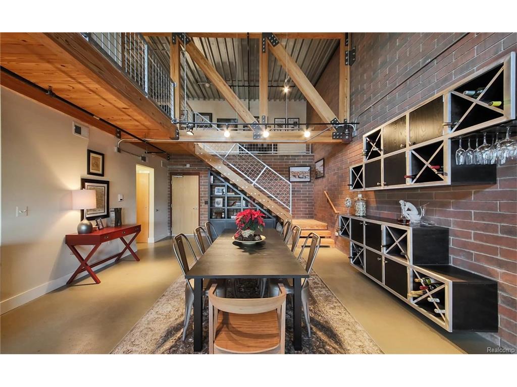 300 Hamilton St #308