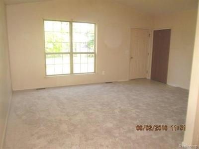 For Sale: 13884 Watersway Rockwood, MI 48173