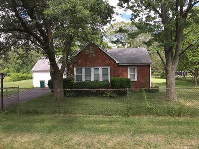 6849 Homefield Romulus, MI 48174