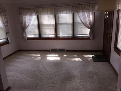 6849 Homefield Romulus, MI 48174