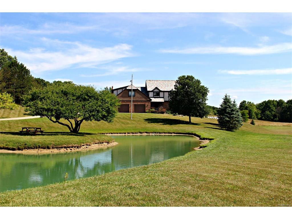 311 Castlebury Dr