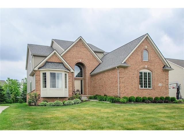1754 Stoneridge Dr