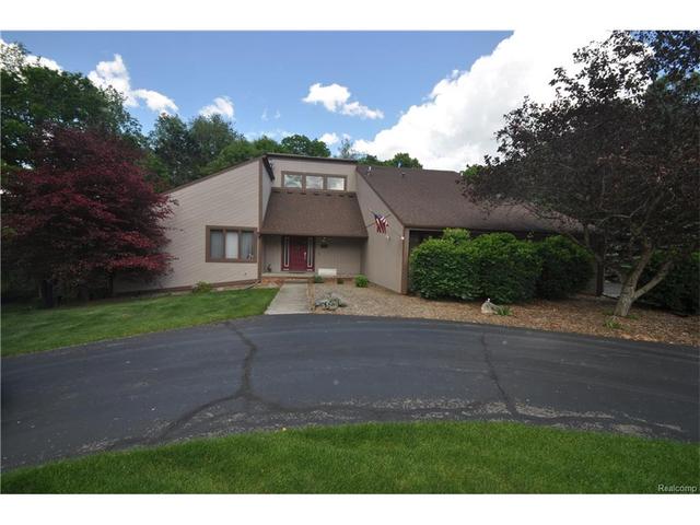 58635 Travis Rd