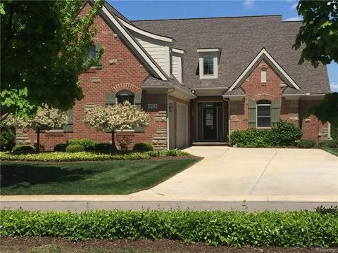 409 E Shore Dr