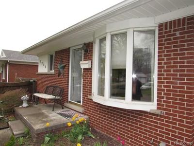 For Sale: 7265 Clippert Taylor, MI 48180