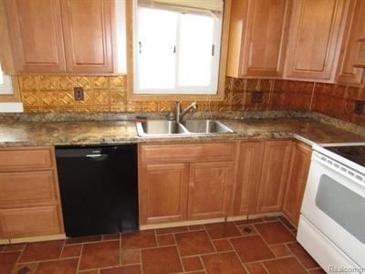For Sale: 7265 Clippert Taylor, MI 48180