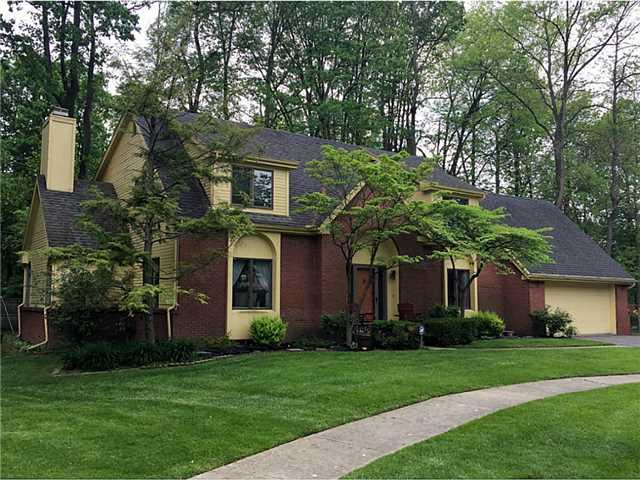9008 Village Meadows Dr