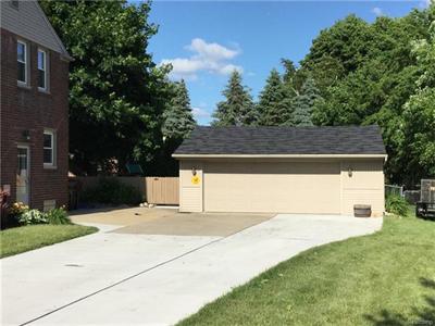 2619 Edgemont Trenton, MI 48183