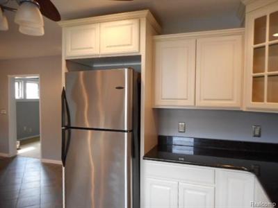 34604 Chestnut, Wayne MI 48184