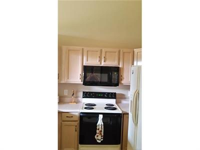 374 Daniel, Westland MI 48186