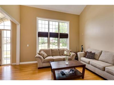 For Sale: 1635 W Lakeview Canton, MI 48187