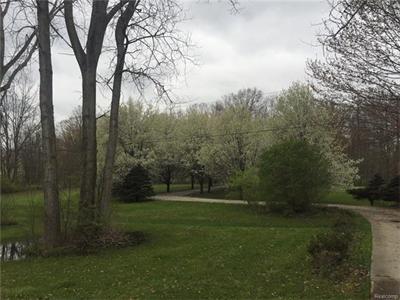 For Sale: 50899 Hanford Canton, MI 48187