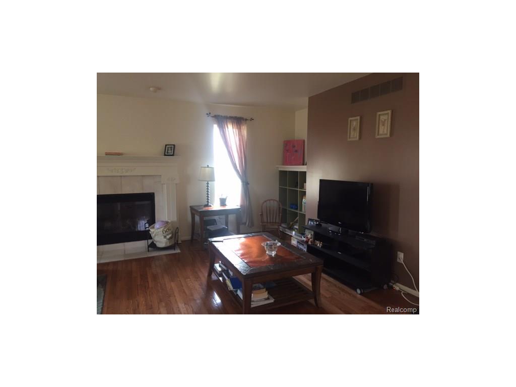 366 Brookfield Dr