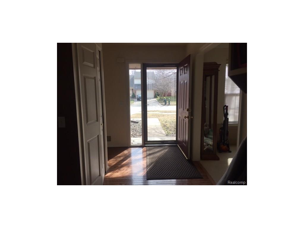 366 Brookfield Dr
