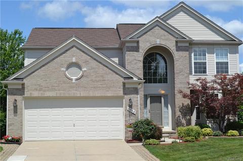 4748 Shoreview Dr