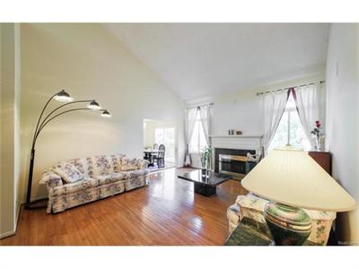 42155 Trent Canton, MI 48188