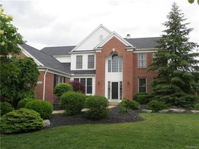For Sale: 411 Lenox Canton, MI 48188