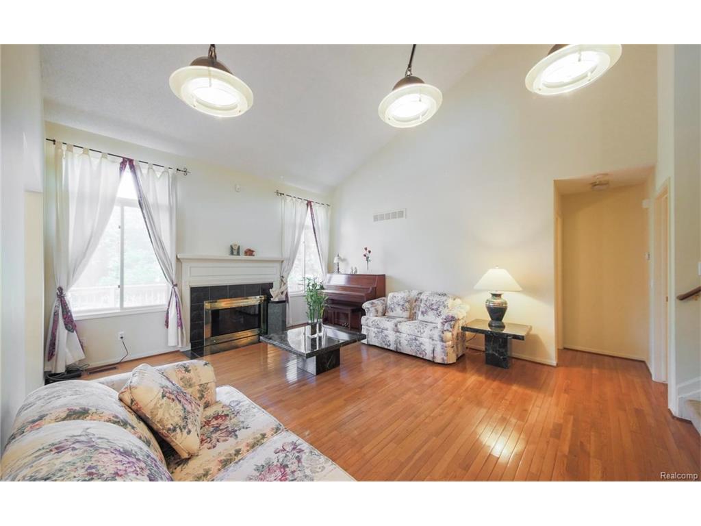 For Sale: 42155 Trent Dr Canton, MI 48188