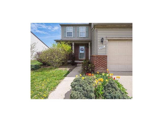 8935 Creekway Dr