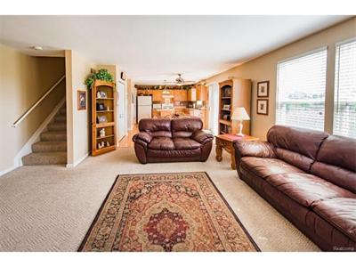 For Sale: 7601 Kenton Crse Ypsilanti, MI 48197