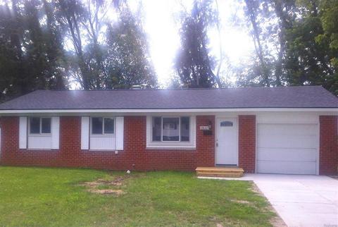 8622 Pine Ct