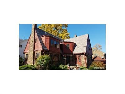 9375 Birwood