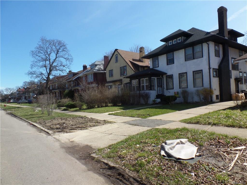 5066 Hillsboro