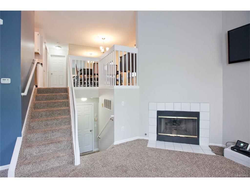 1300 E Lafayette #306