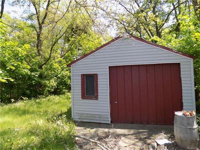 For Sale: 18708 Shaftsbury Ave Detroit, MI 48219