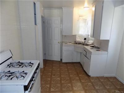 For Sale: 18708 Shaftsbury Ave Detroit, MI 48219