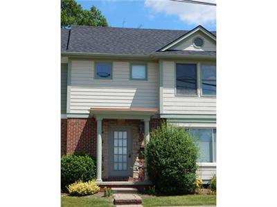 For Sale: 1045 Woodward Hts Ferndale, MI 48220
