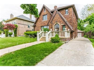 17126 Fairfield Detroit, MI 48221