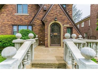 17126 Fairfield Detroit, MI 48221