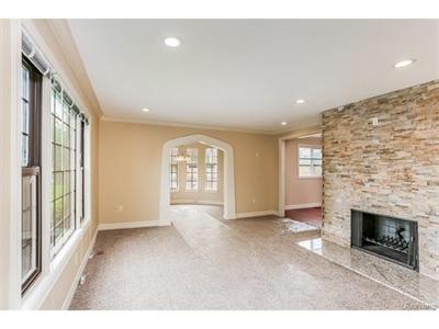 17126 Fairfield Detroit, MI 48221