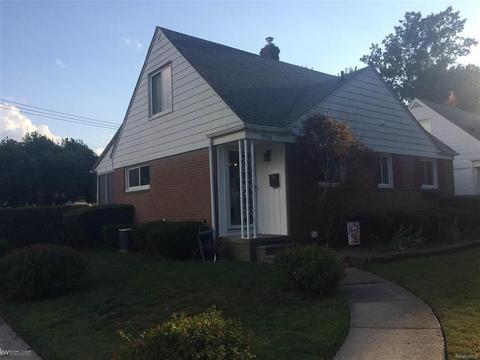 19716 Lancaster St