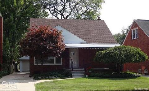 19716 Lancaster St