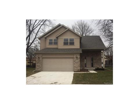 2002 Vernier Rd N