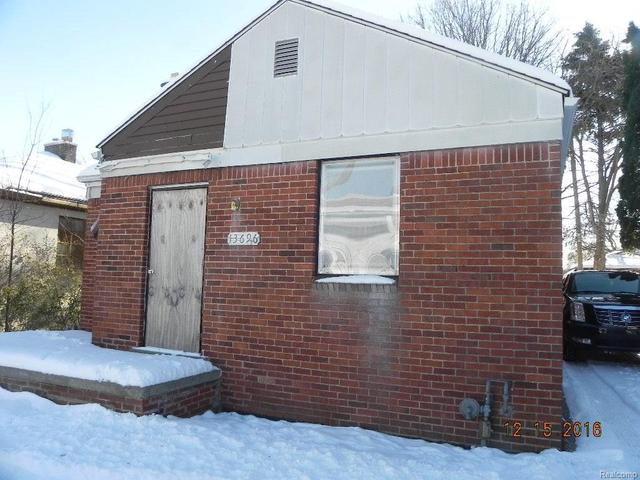 13955 Roselawn