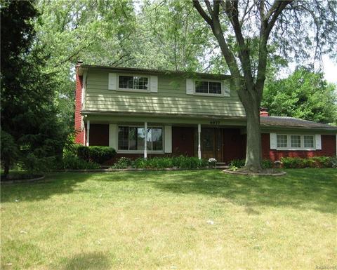 6719 Vachon Dr