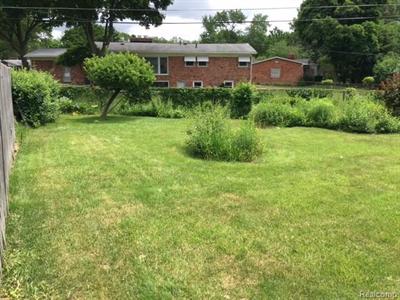 199 S Cranbrook Cross Bloomfield Hills, MI 48301