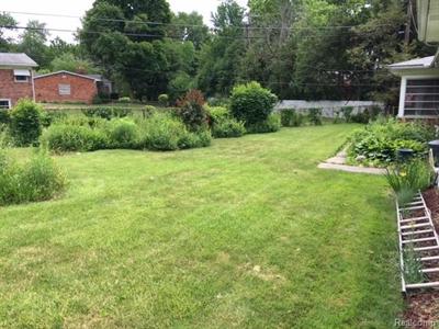 199 S Cranbrook Cross Bloomfield Hills, MI 48301