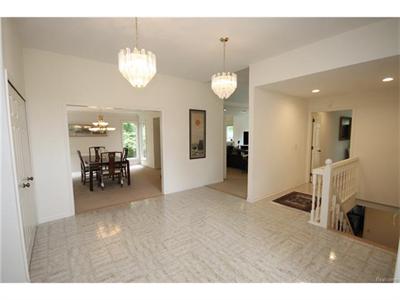 For Sale: 2298 Cameo Lake Crse Bloomfield Hills, MI 48302