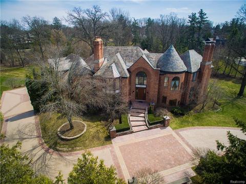 975 Sunningdale