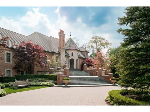 975 Sunningdale